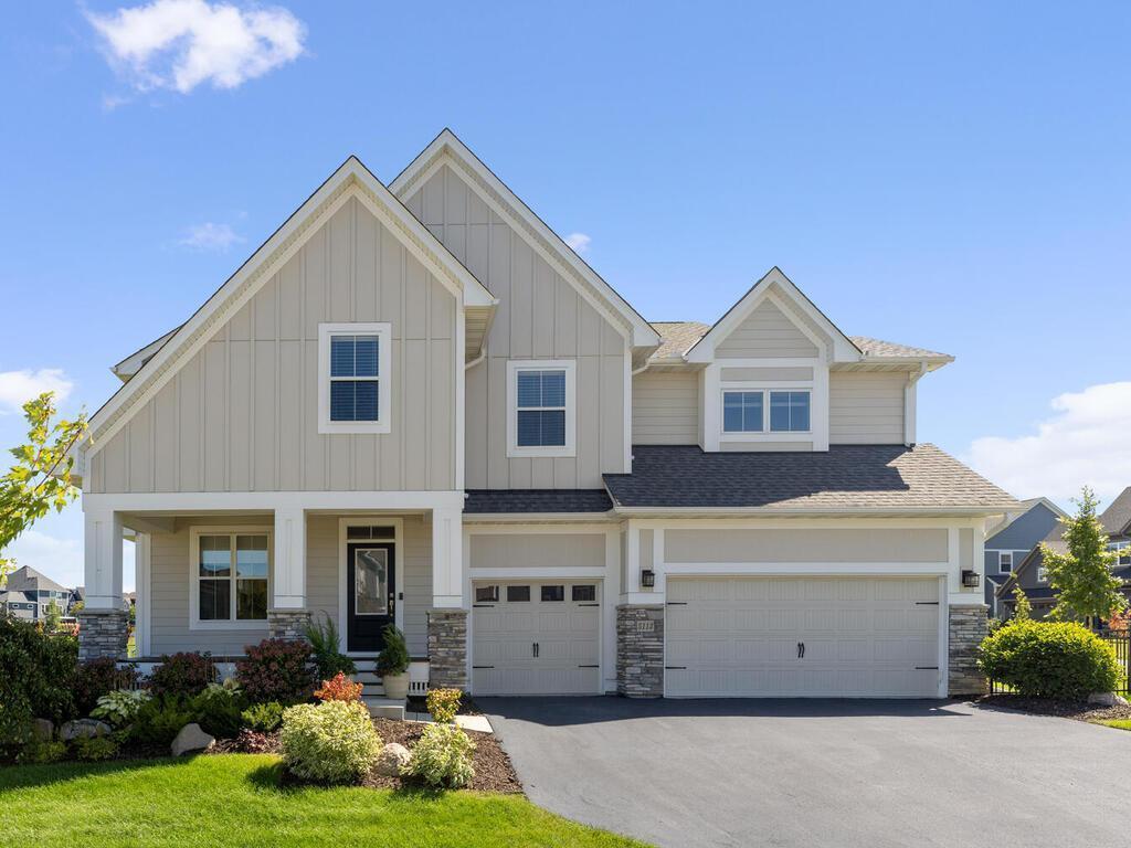 Boulder Ln, Chaska, MN 55318