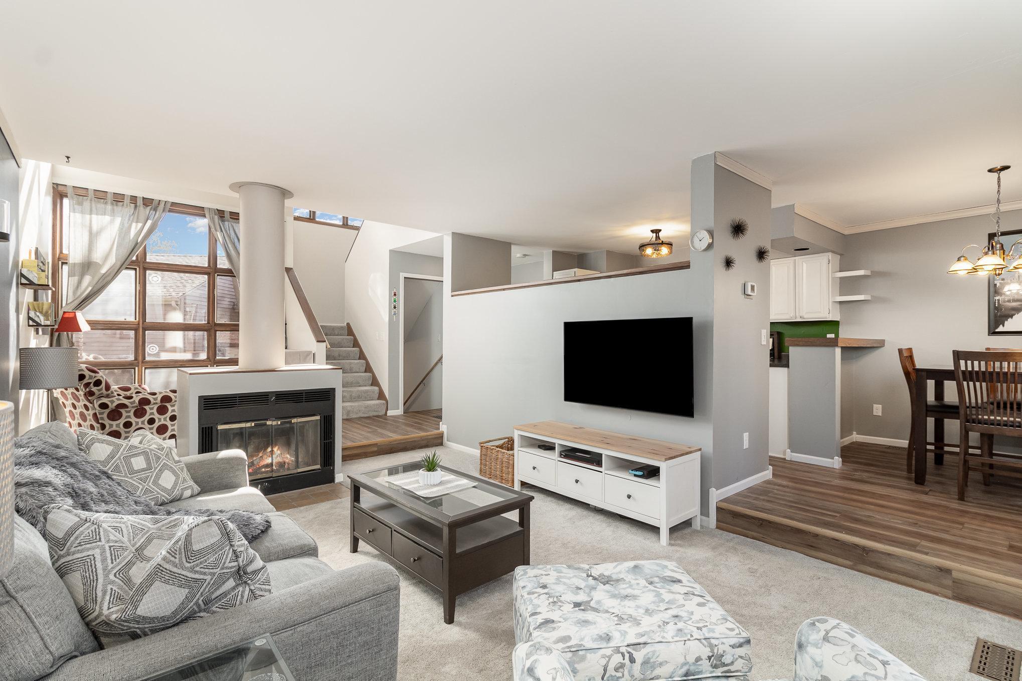 Spencer Rd W, Saint Paul, MN 55108