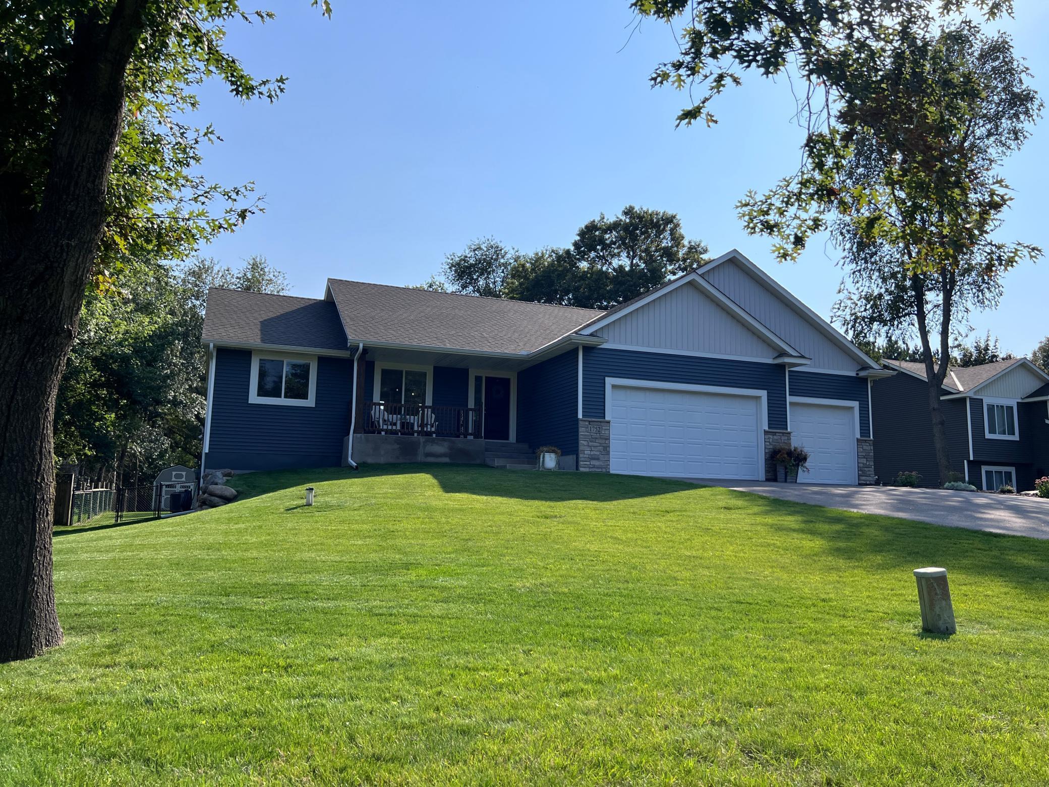 209th Ave Ne, Cedar, MN 55011