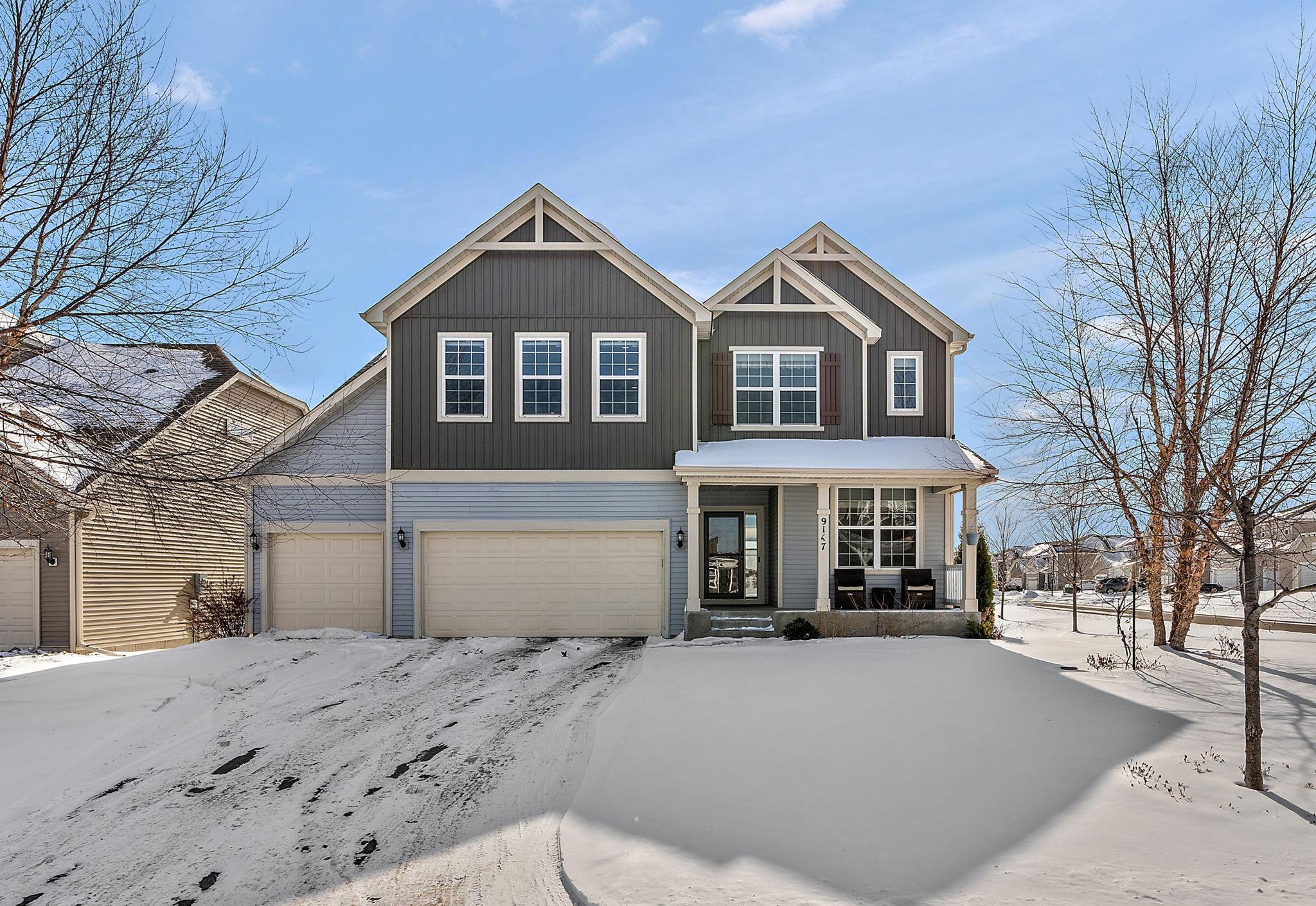 Lighthouse Ln, Saint Paul, MN 55129