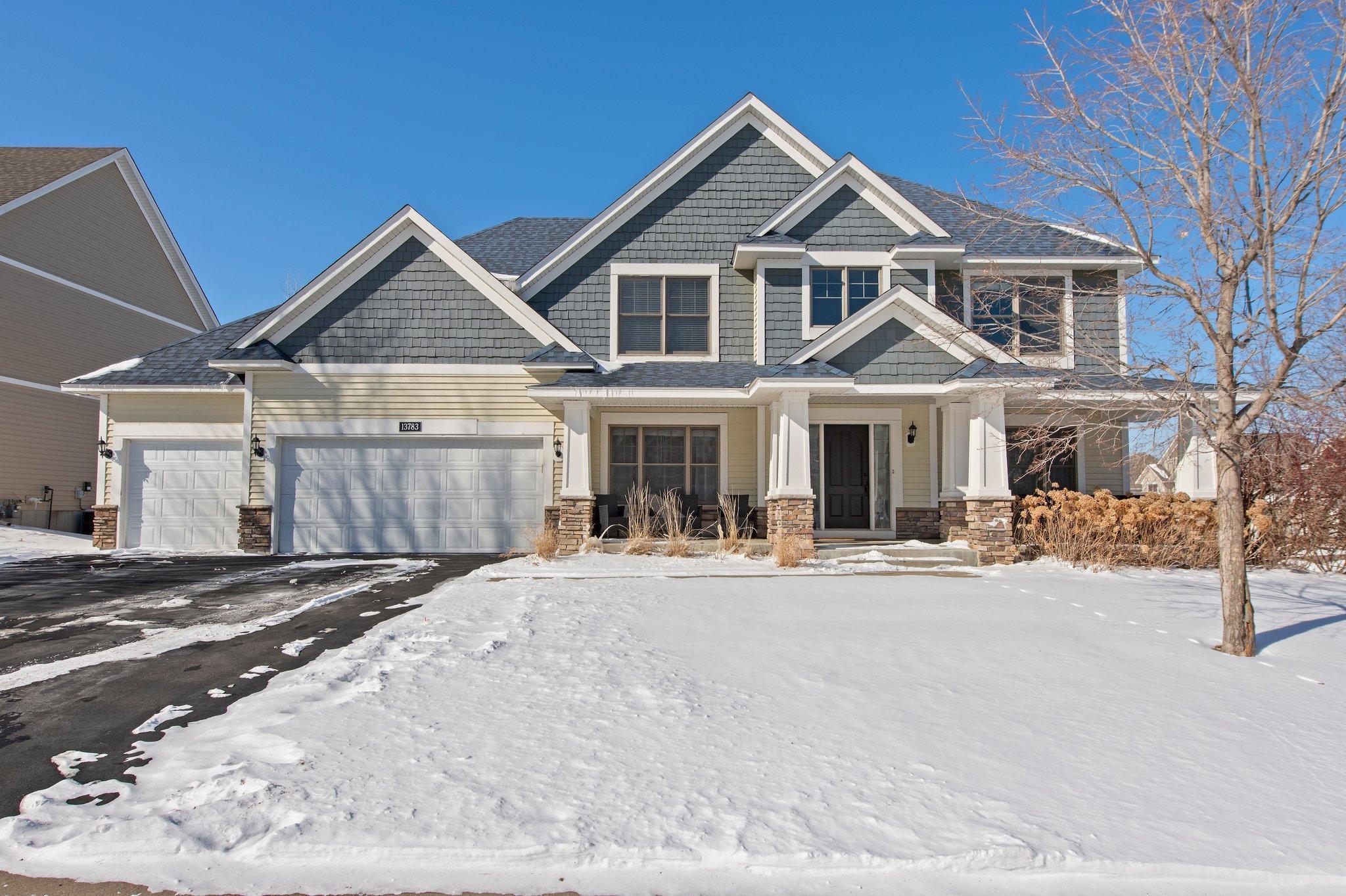 Crosscroft Pl, Rosemount, MN 55068