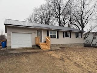 Mound St, Owatonna, MN 55060