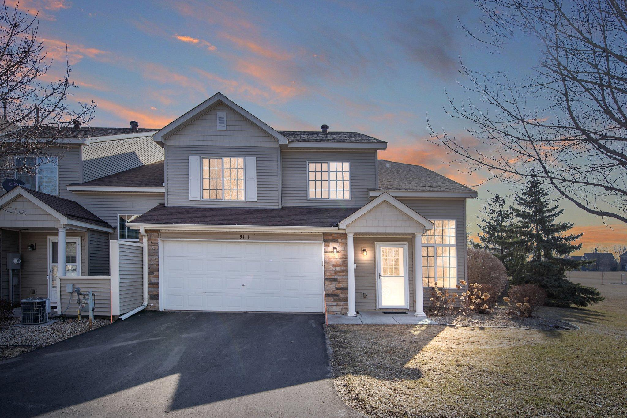 207th St N, Forest Lake, MN 55025
