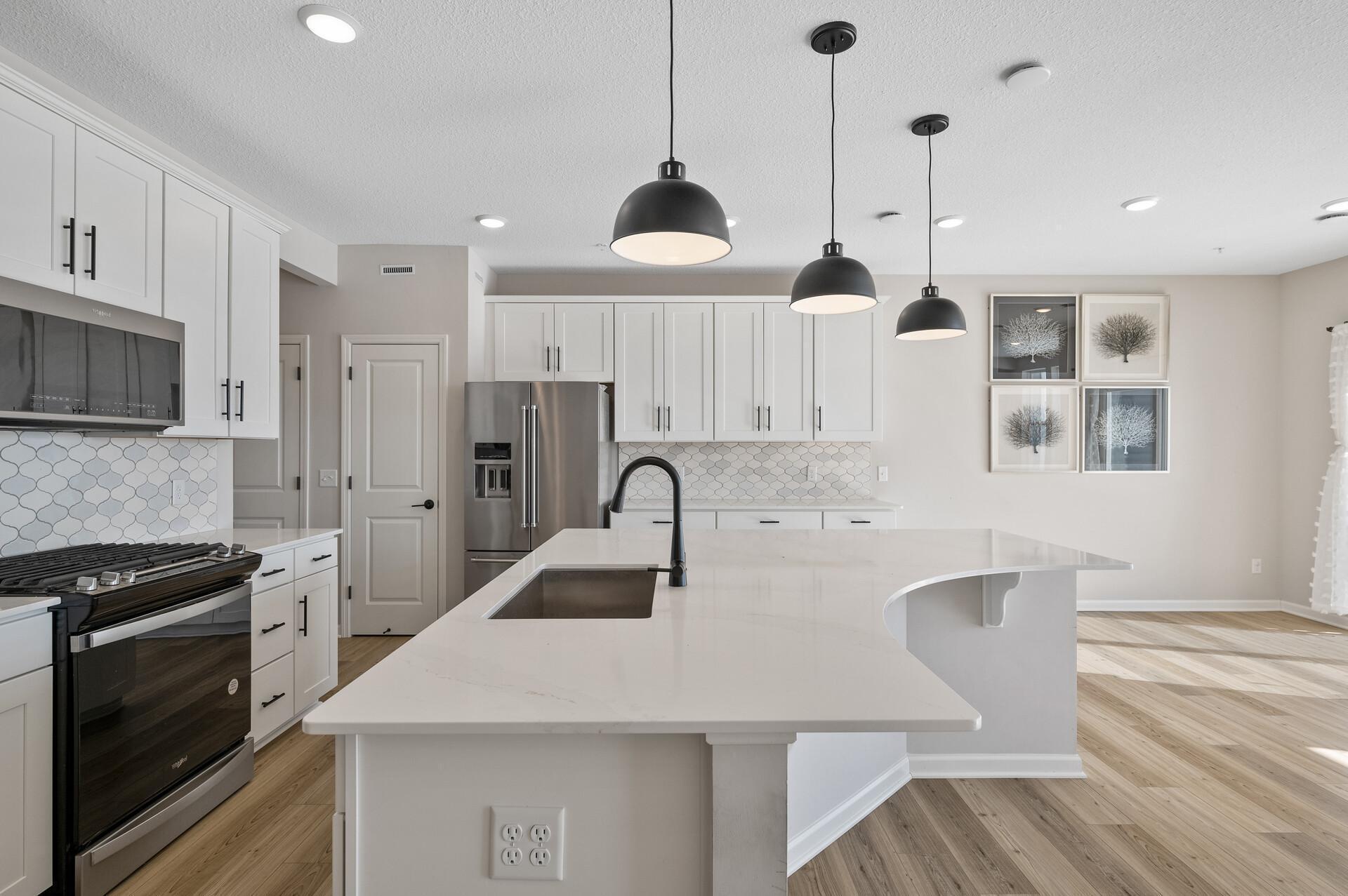 Brookview Rd, Saint Paul, MN 55129