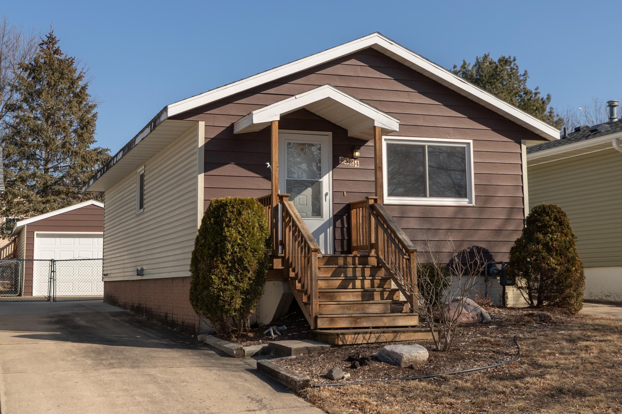 16th Ave Nw, Rochester, MN 55901