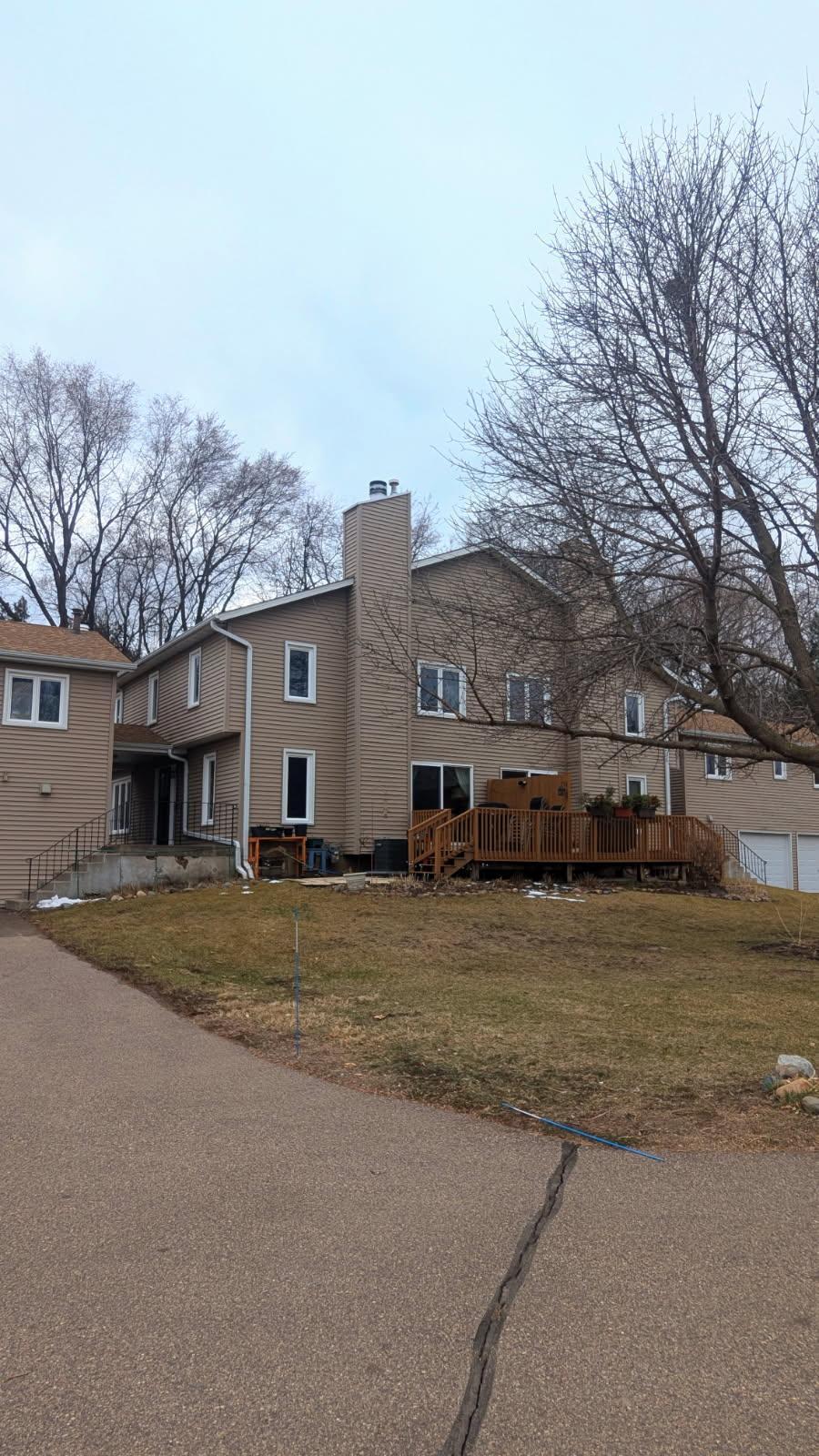 Woodstock Cur, Minneapolis, MN 55438