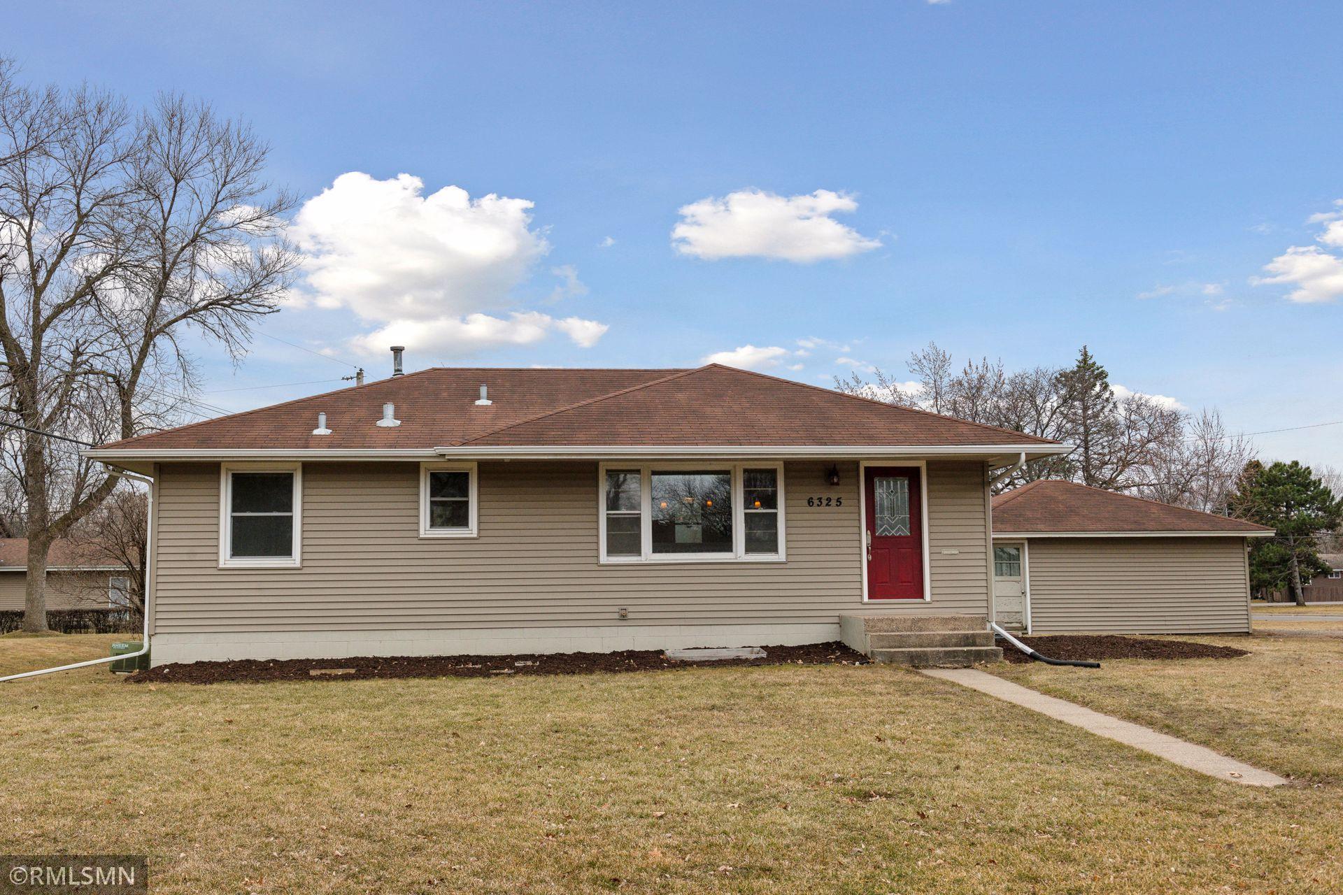 Bethia Ln, Minneapolis, MN 55428