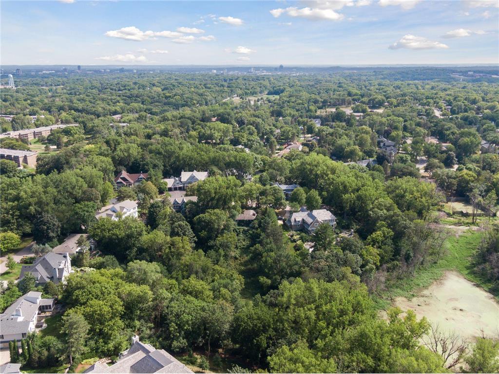 Skyline Dr, Minneapolis, MN 55436
