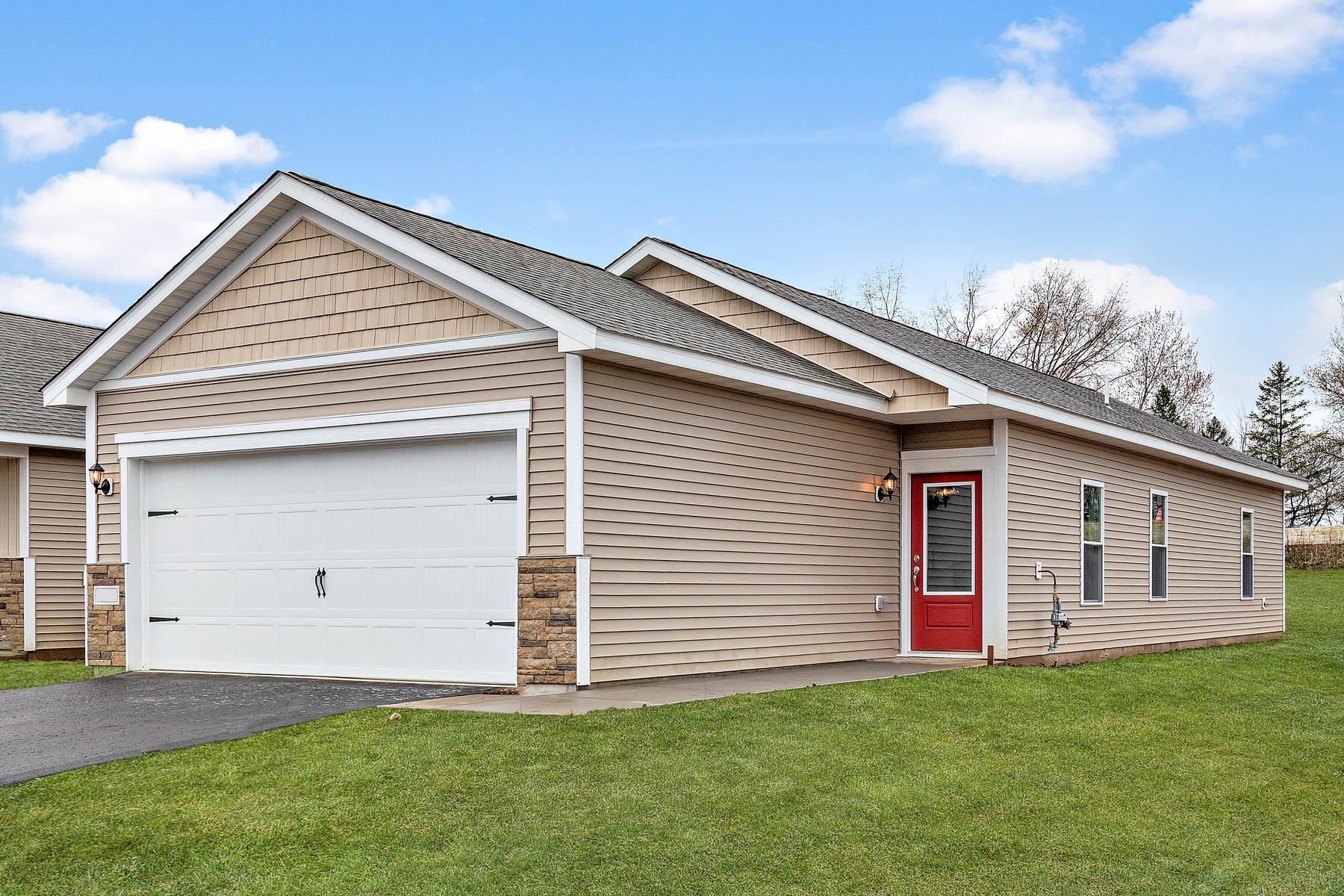 Redwood St N, Cambridge, MN 55008