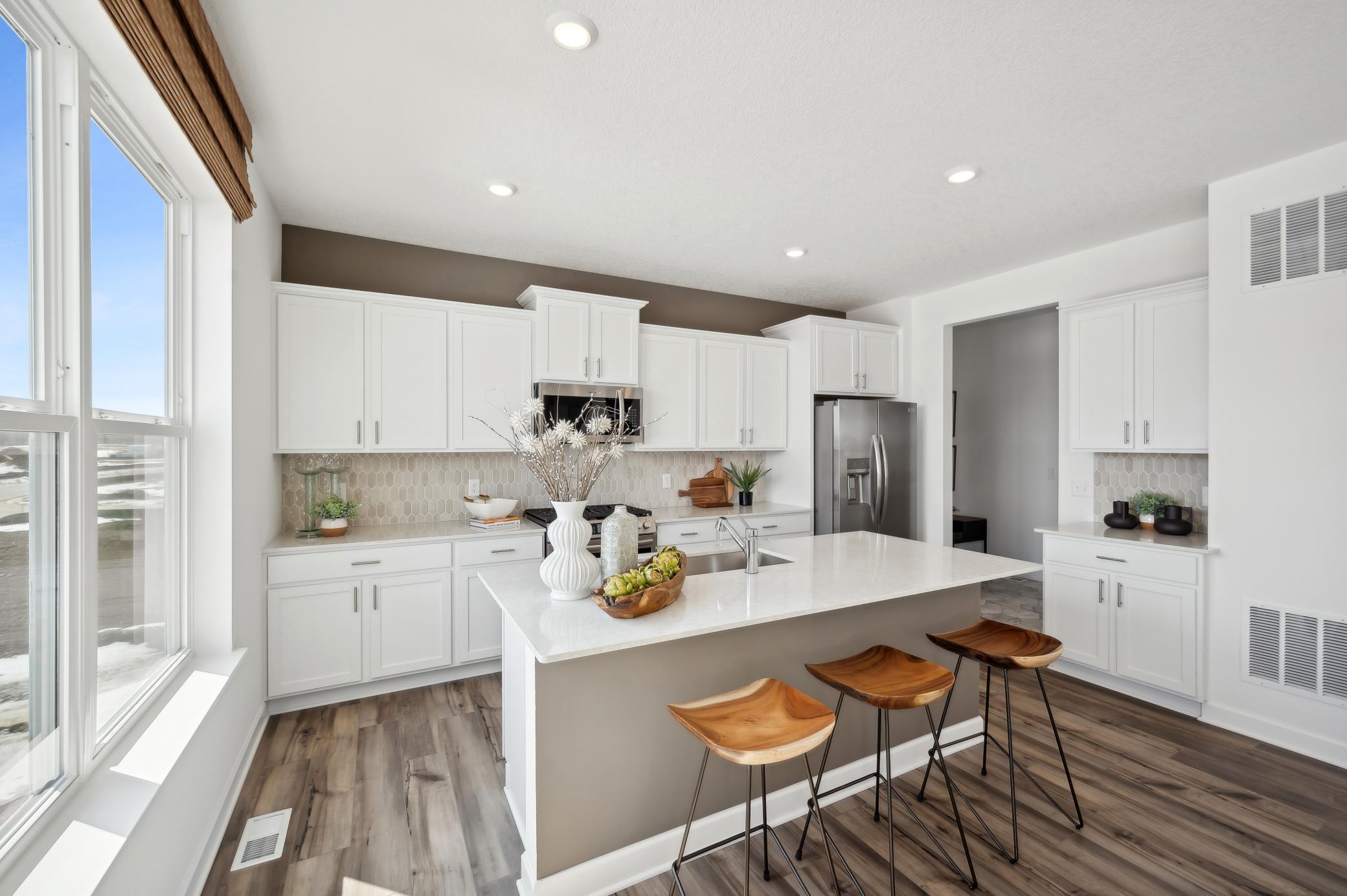 Windlass Dr, Saint Paul, MN 55129