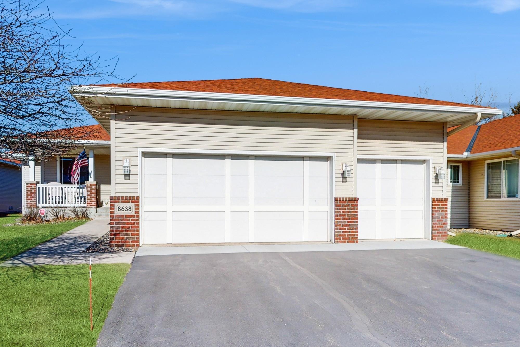 Tessman Cir N, Minneapolis, MN 55445