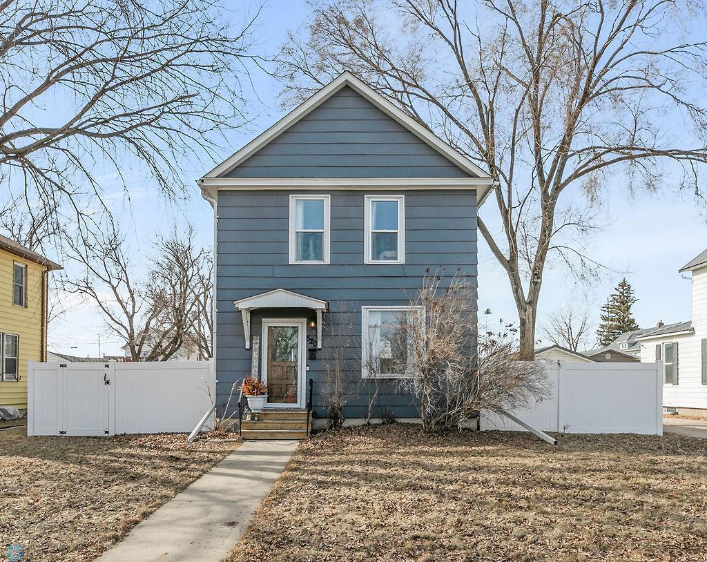 20th St N, Fargo, ND 58102
