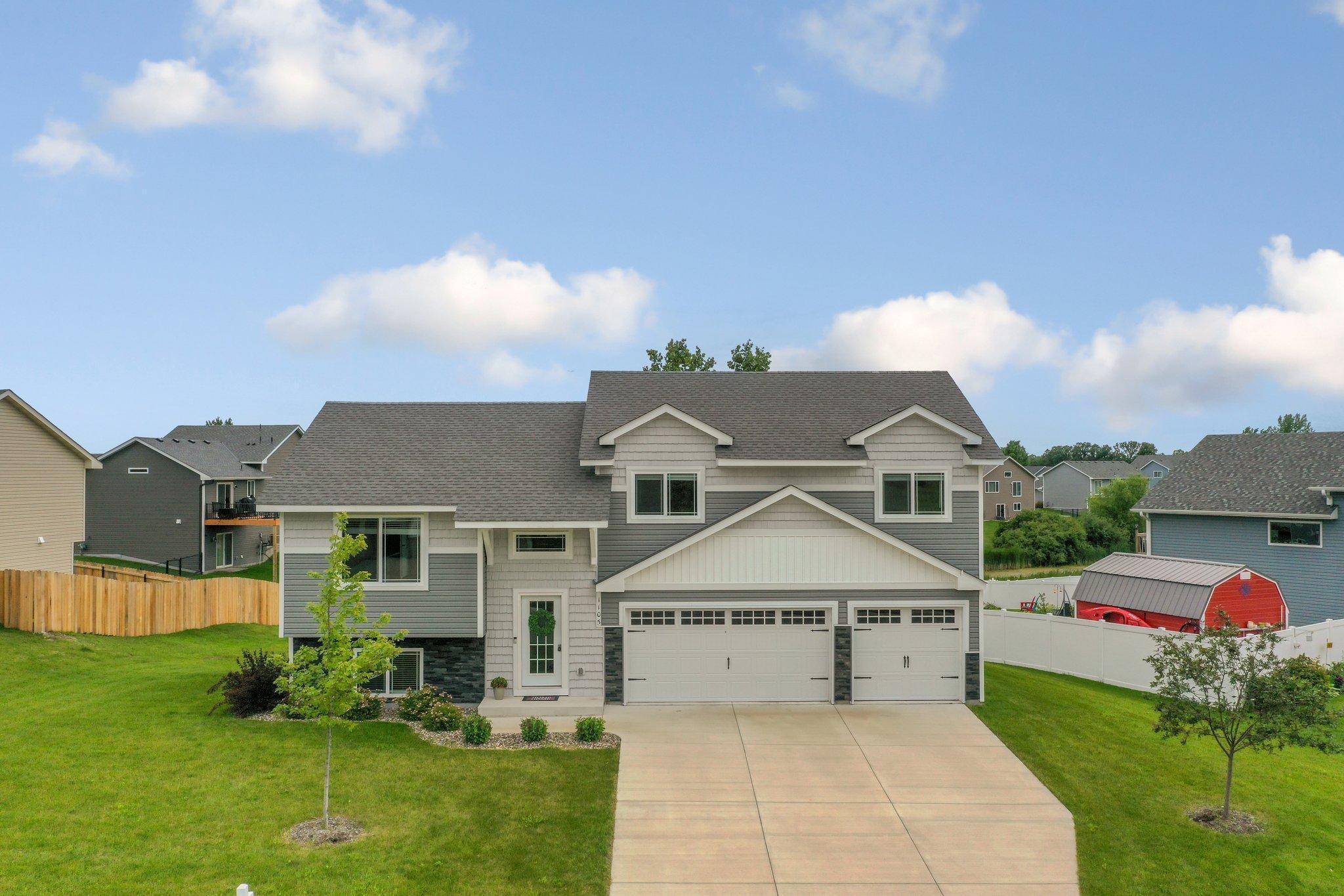 Woodland Dr, Howard Lake, MN 55349