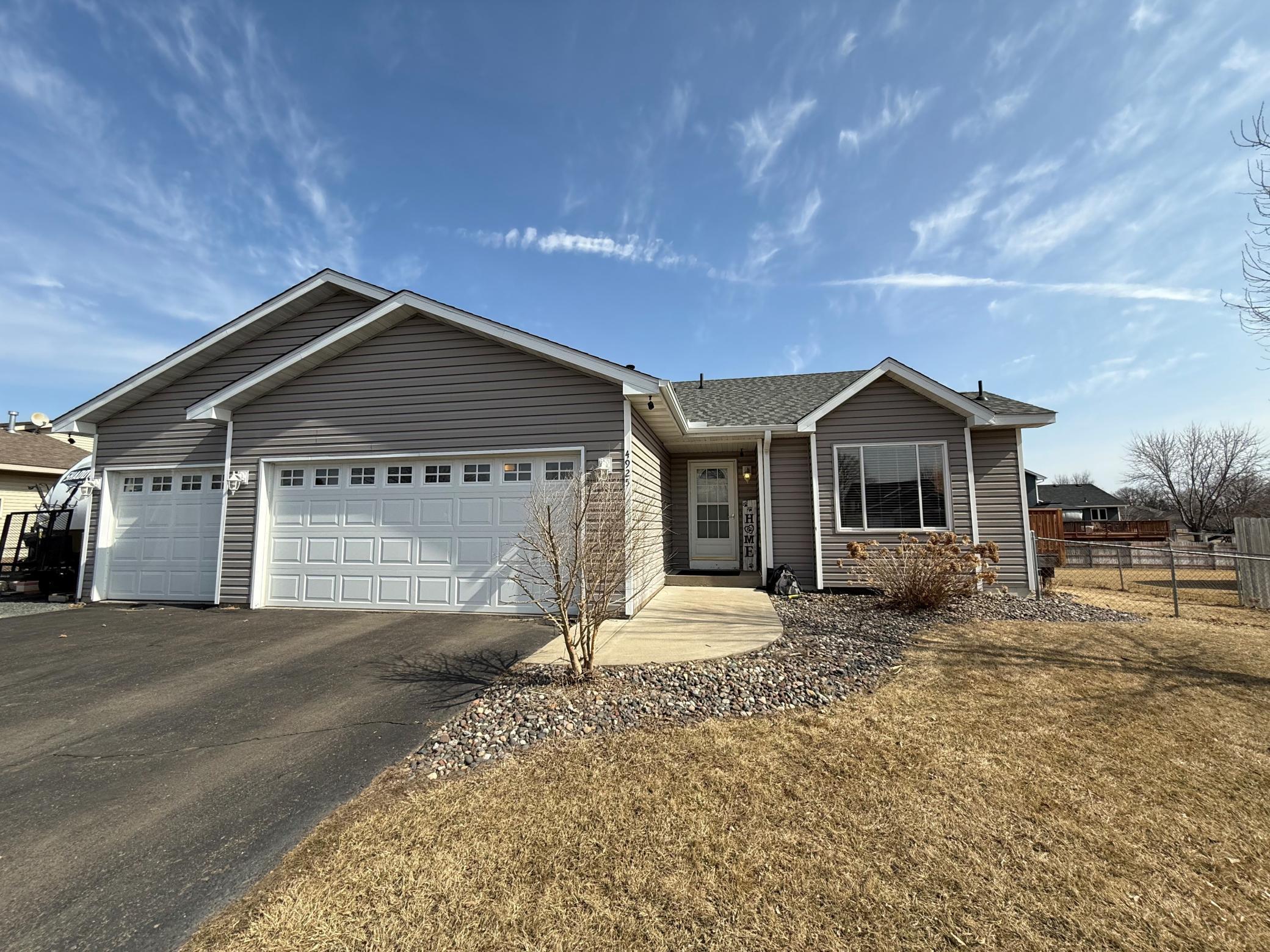 Drake Cir, Big Lake, MN 55309