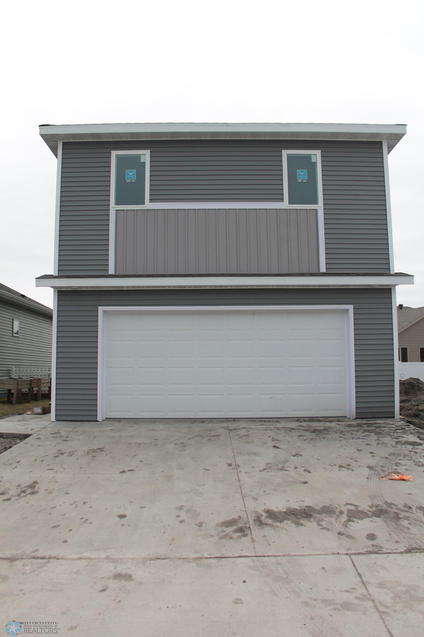 43rd Ave S, Fargo, ND 58104