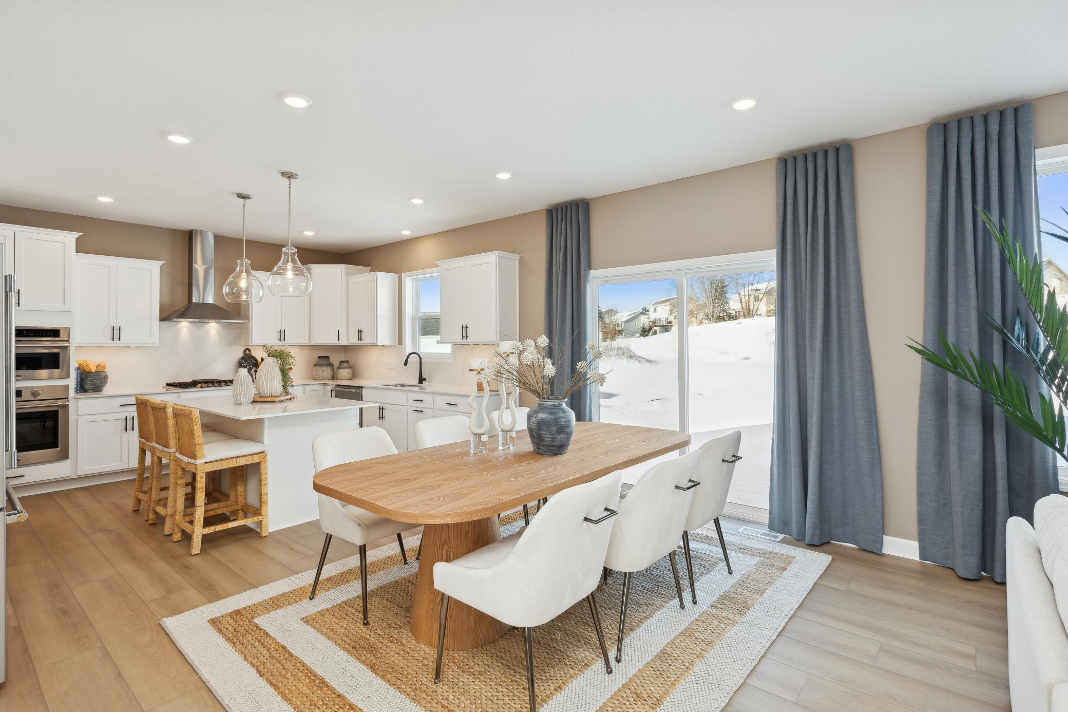 Chapin Ln, Saint Paul, MN 55129