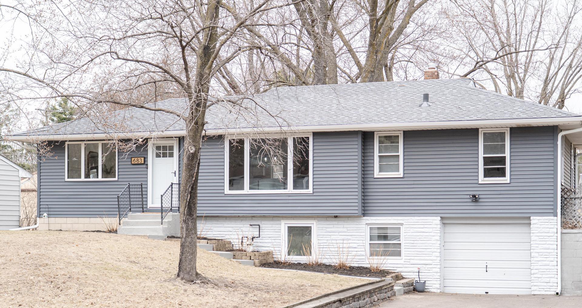 Belmont Ln W, Saint Paul, MN 55113