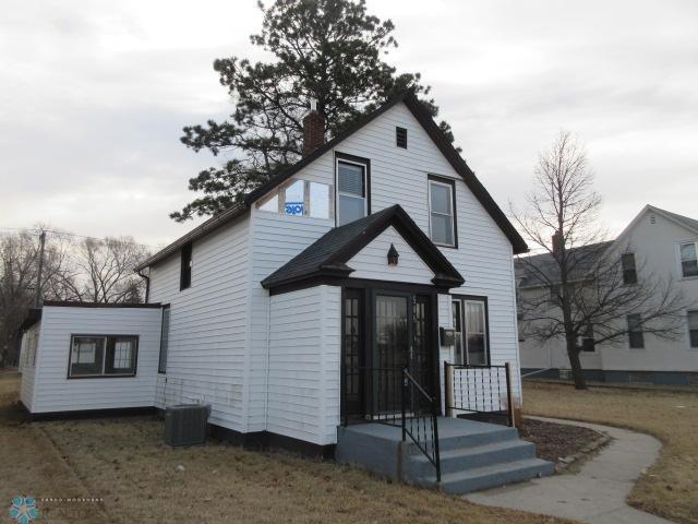 3rd Ave Nw, Jamestown, ND 58401