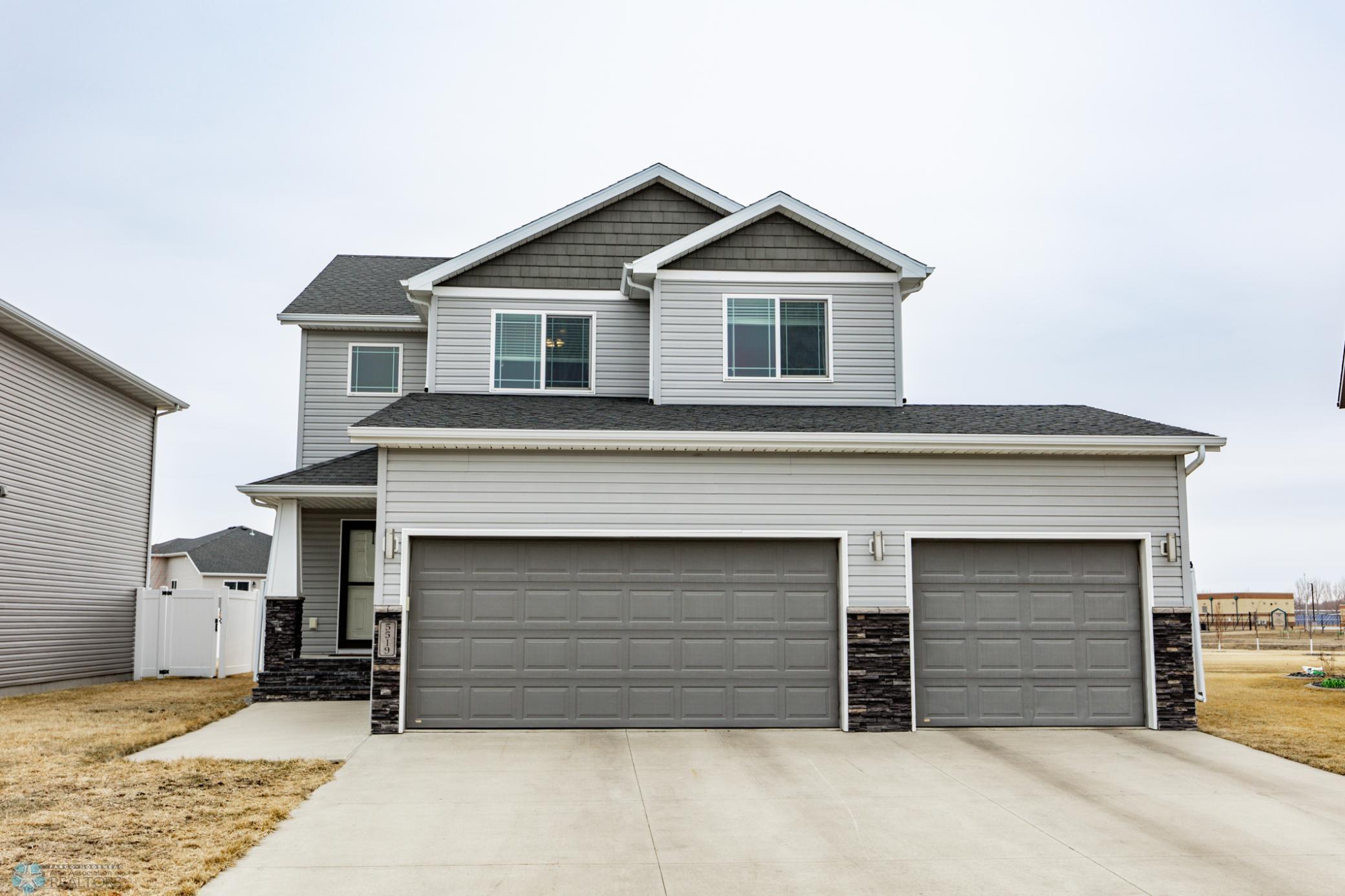 59th St S, Fargo, ND 58104