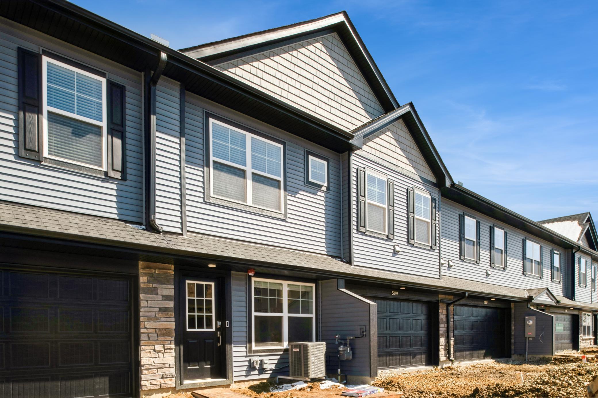 Long Pointe Pass, Saint Paul, MN 55129