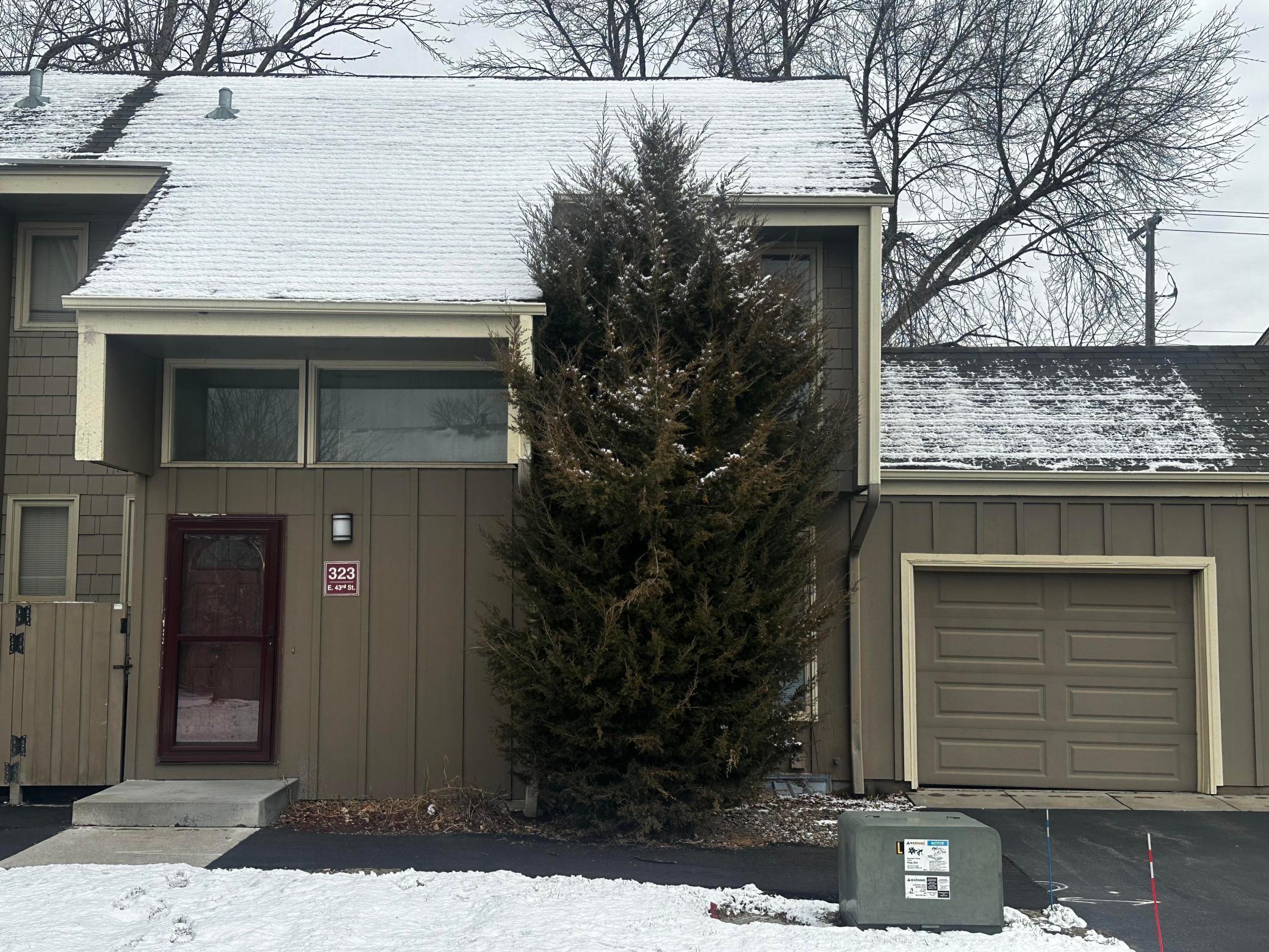 E 43rd St, Minneapolis, MN 55409