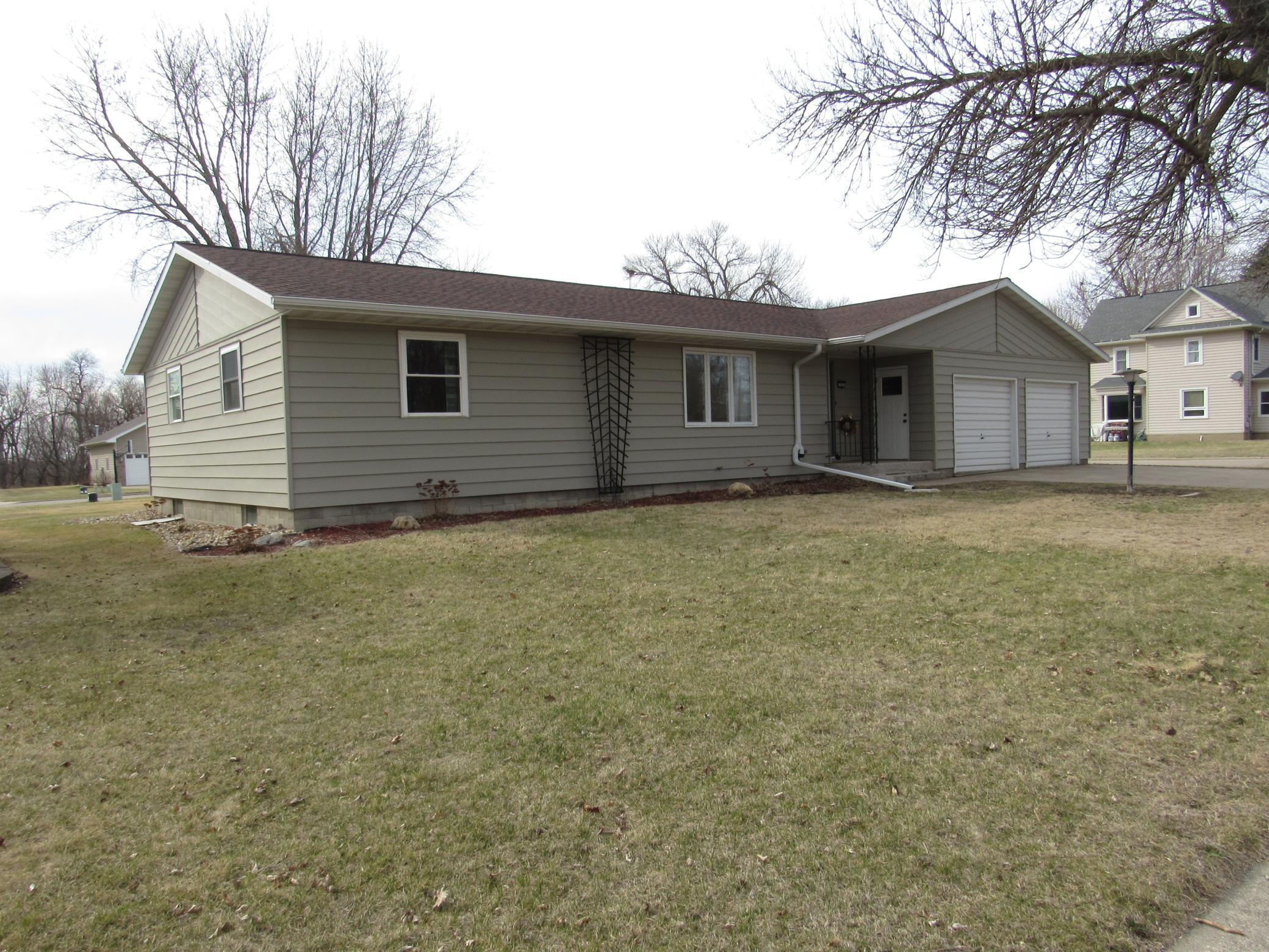S Lafayette Ave, Fulda, MN 56131