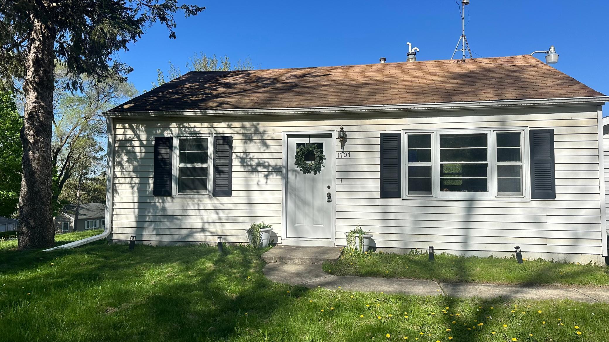 Hillview Ln Se, Rochester, MN 55904