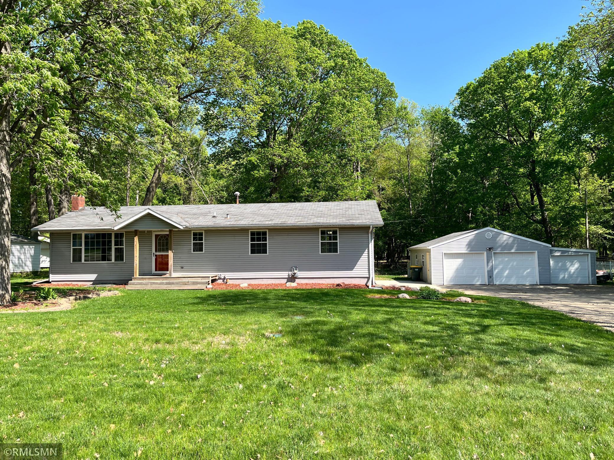 Hemlock St Nw, Annandale, MN 55302