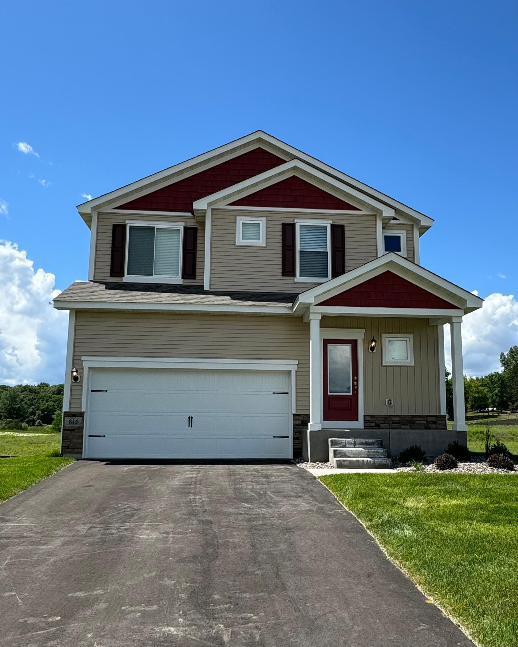 Spruce Ct N, Cambridge, MN 55008
