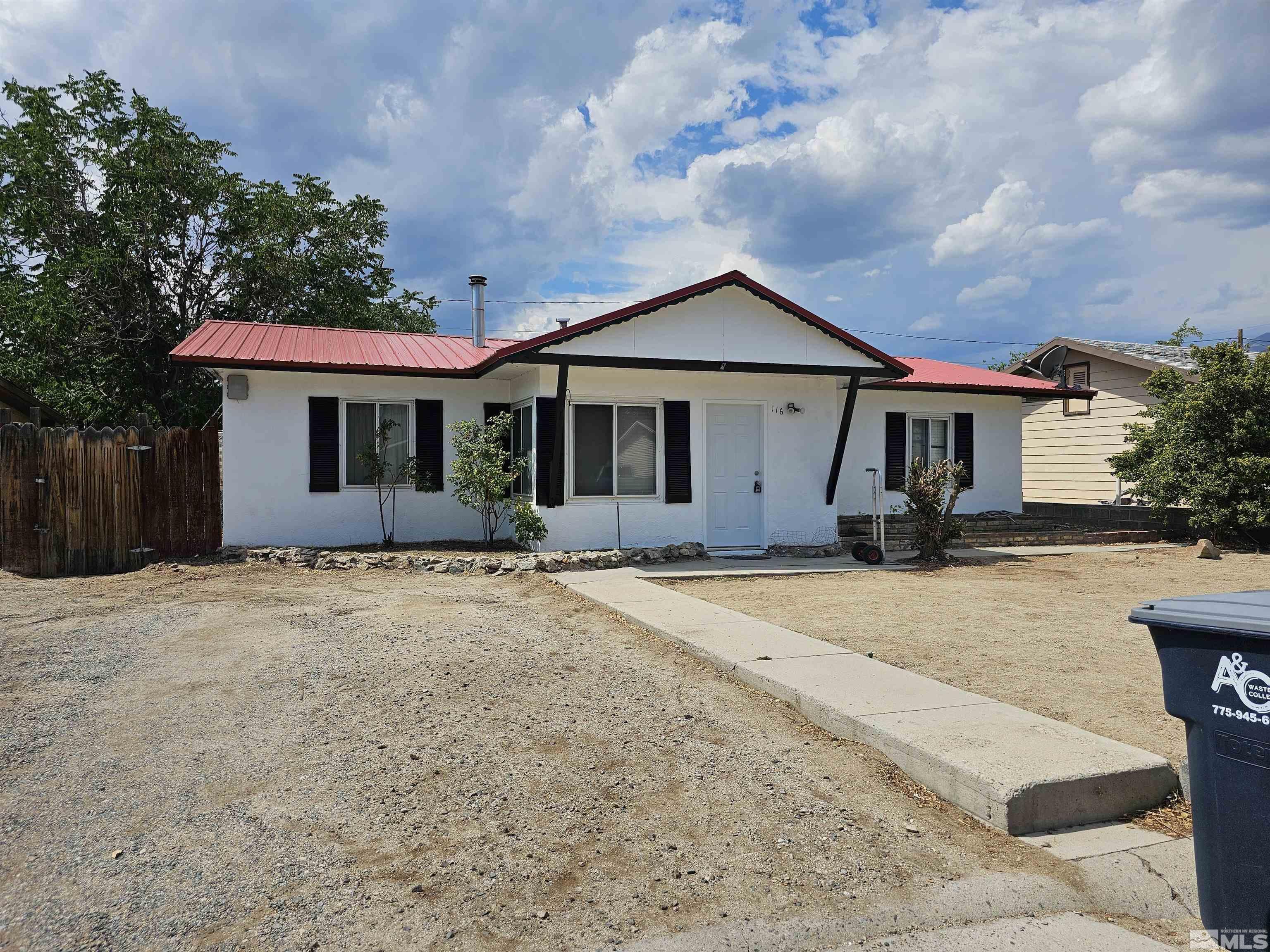 English St, Hawthorne, NV 89415