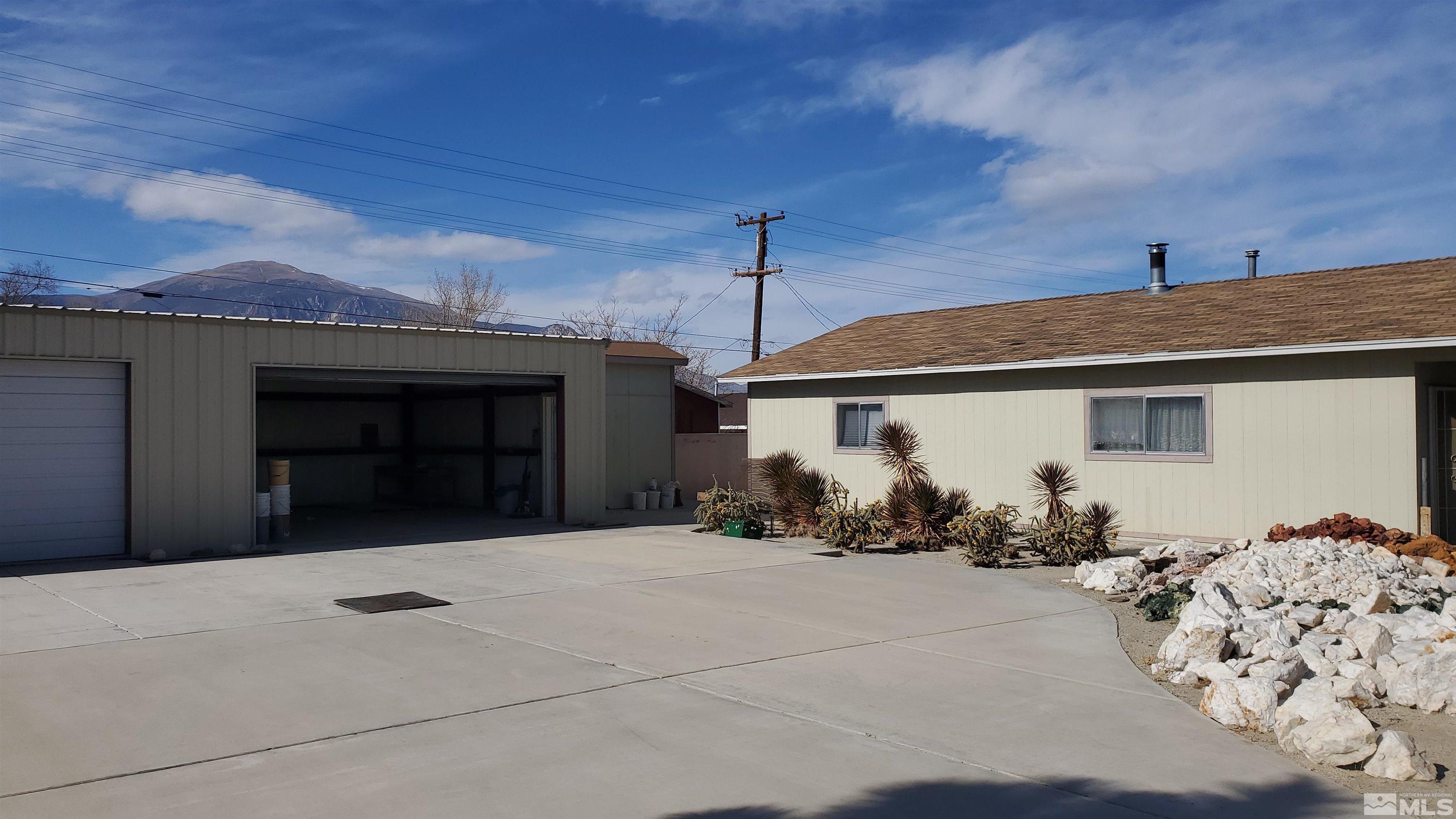 I St, Hawthorne, NV 89415