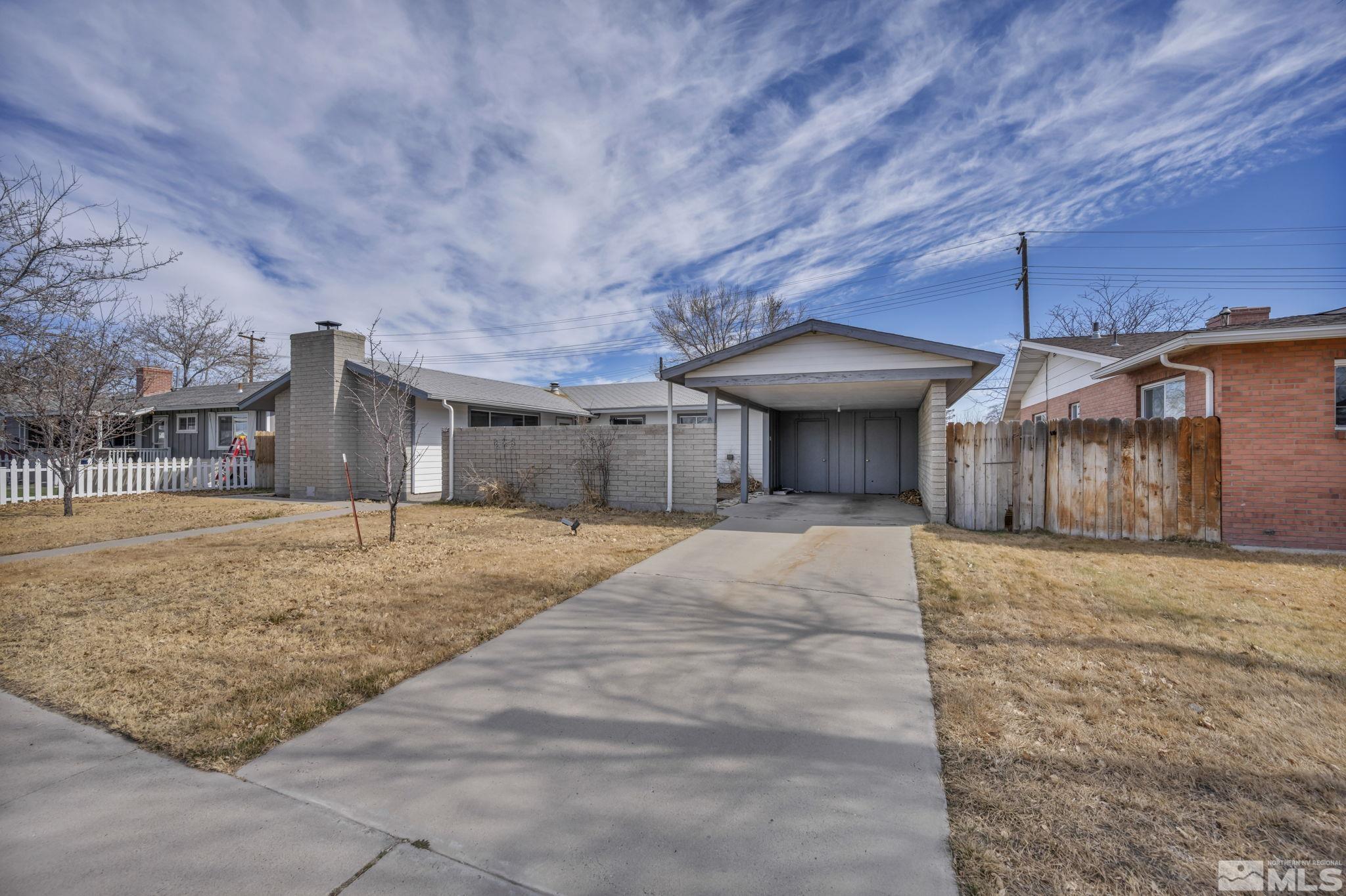 Cindy Ln, Fallon, NV 89406