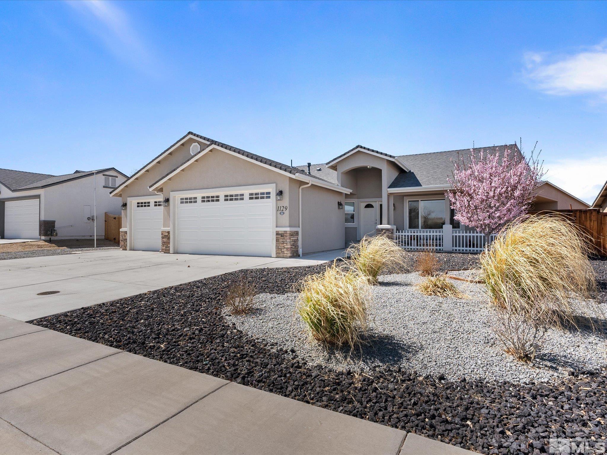 Dixie Ln, Fernley, NV 89408