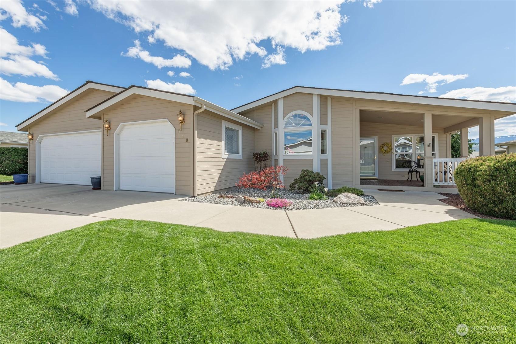 Country Ln, East Wenatchee, WA 98802