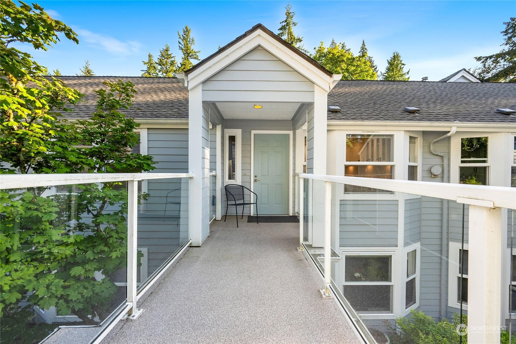 Providence Point Pl Se, Issaquah, WA 98029