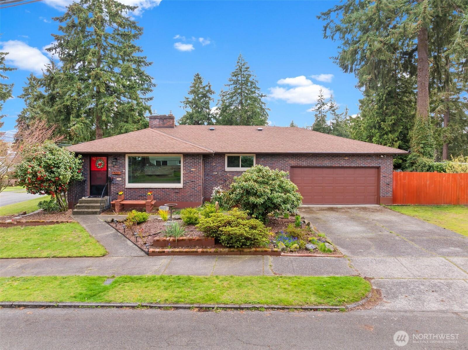 Summit Ave, Fircrest, WA 98466