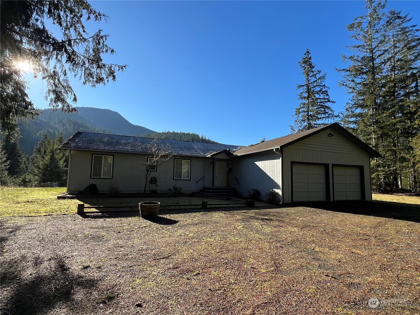 Dutch Ln, Quilcene, WA 98376