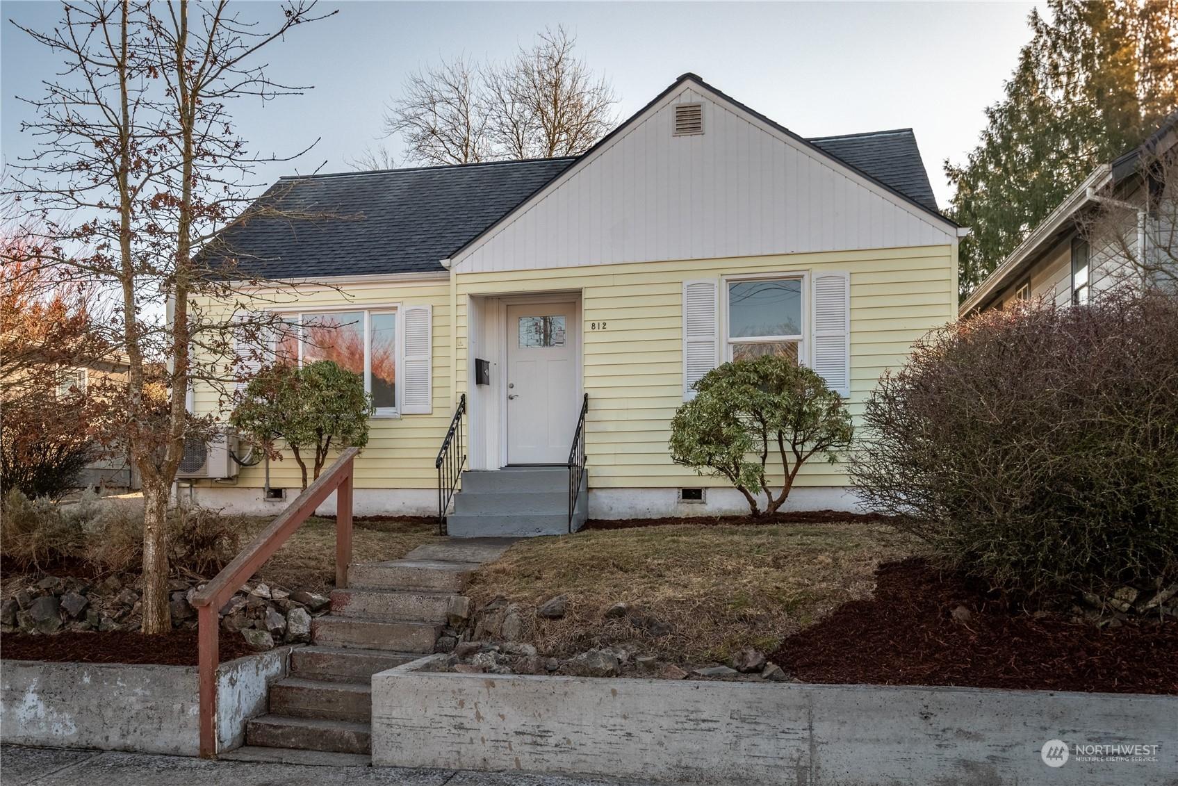 Harris St, Kelso, WA 98626
