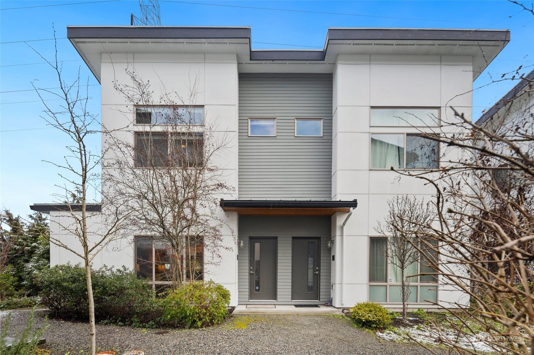 S Greenbelt Station Dr, Seattle, WA 98118