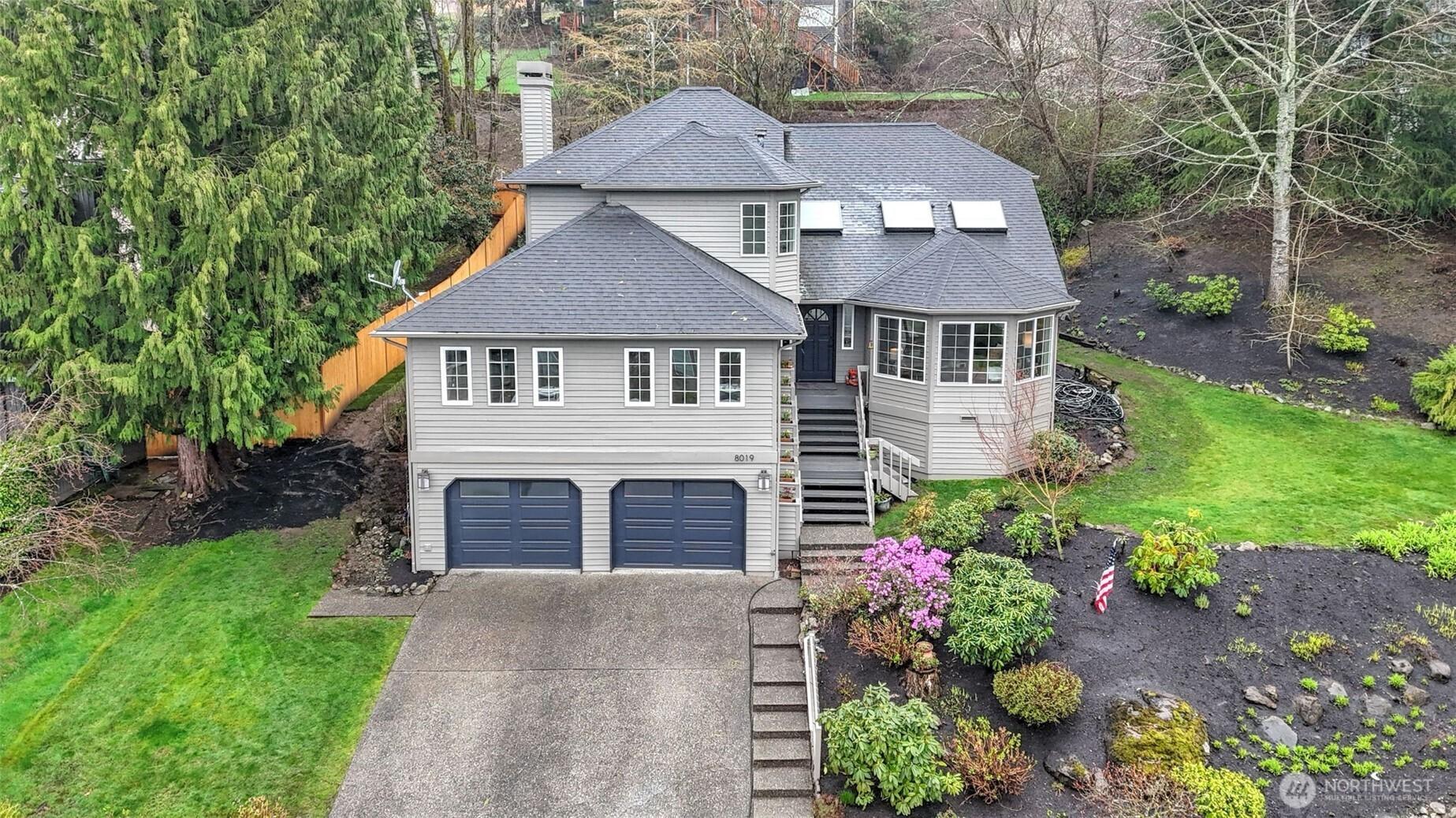 129th Pl Se, Newcastle, WA 98056