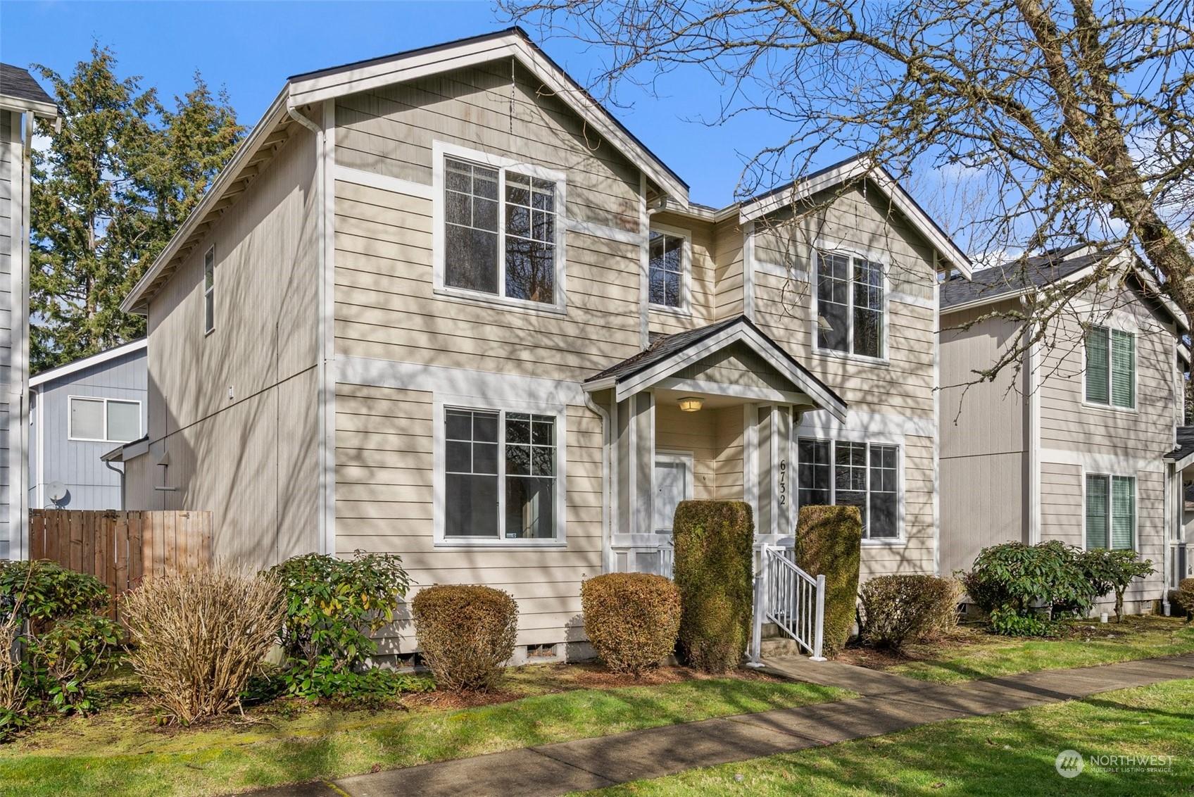 Steamer Dr Se, Lacey, WA 98513