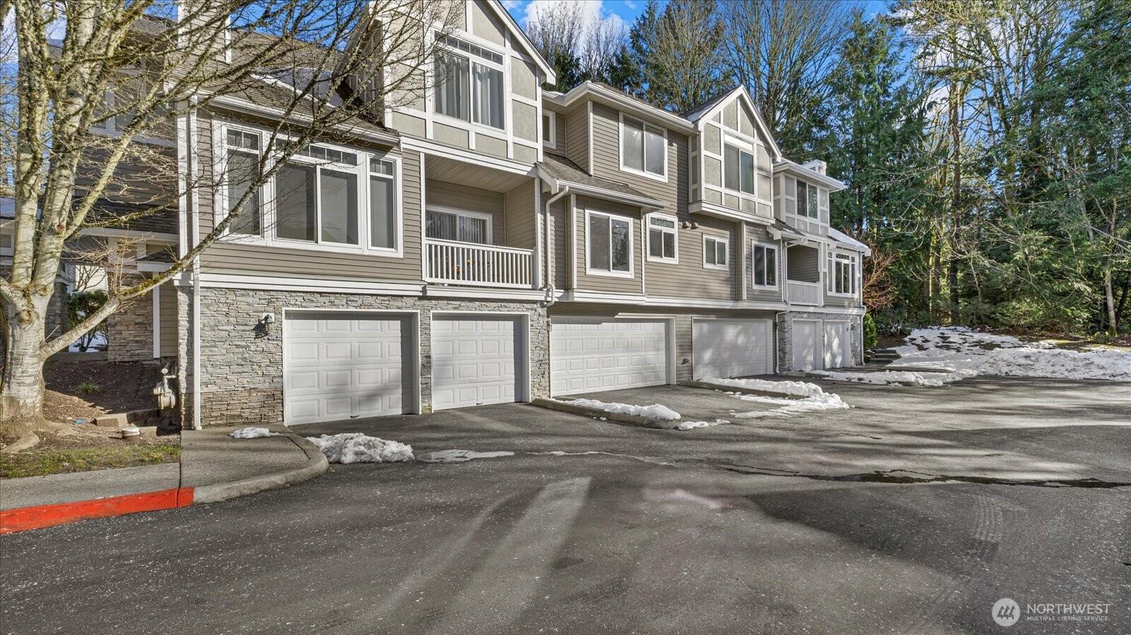 Se Cougar Mountain Way, Bellevue, WA 98006