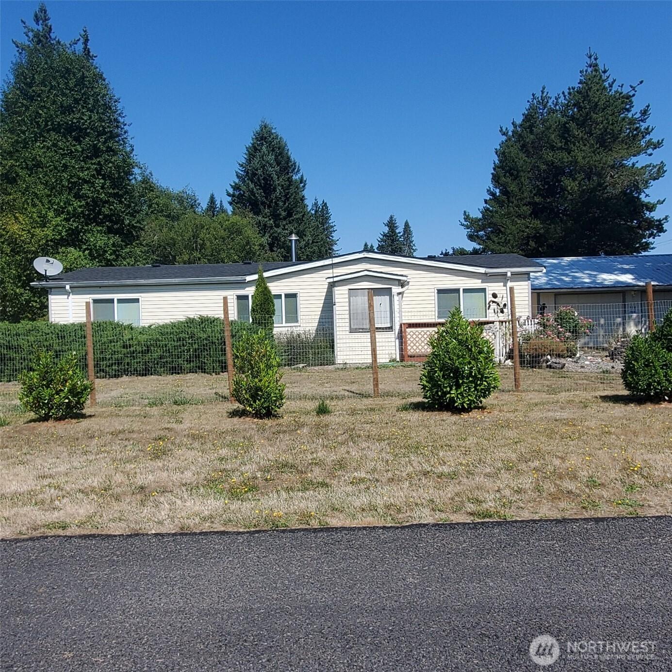 W 6th Ave, Pe Ell, WA 98572