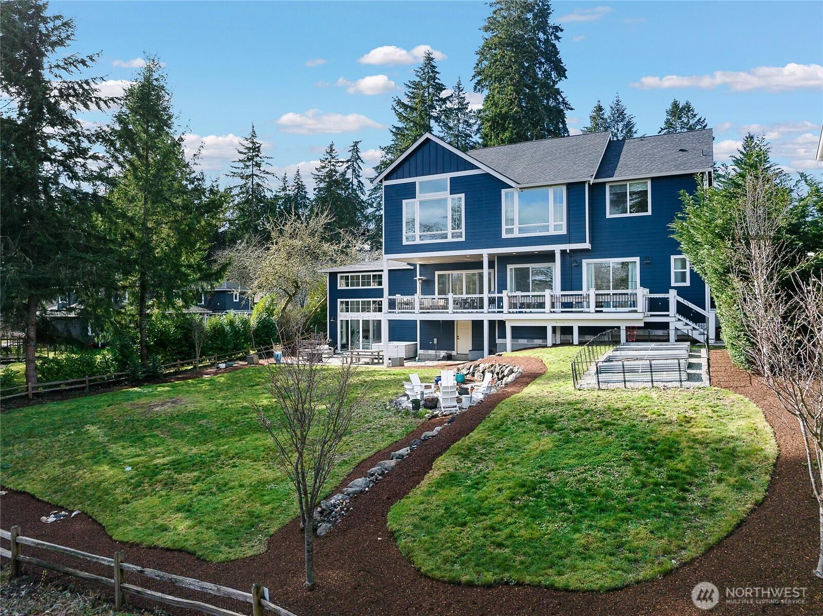 Ne Reserve Way, Bainbridge Island, WA 98110