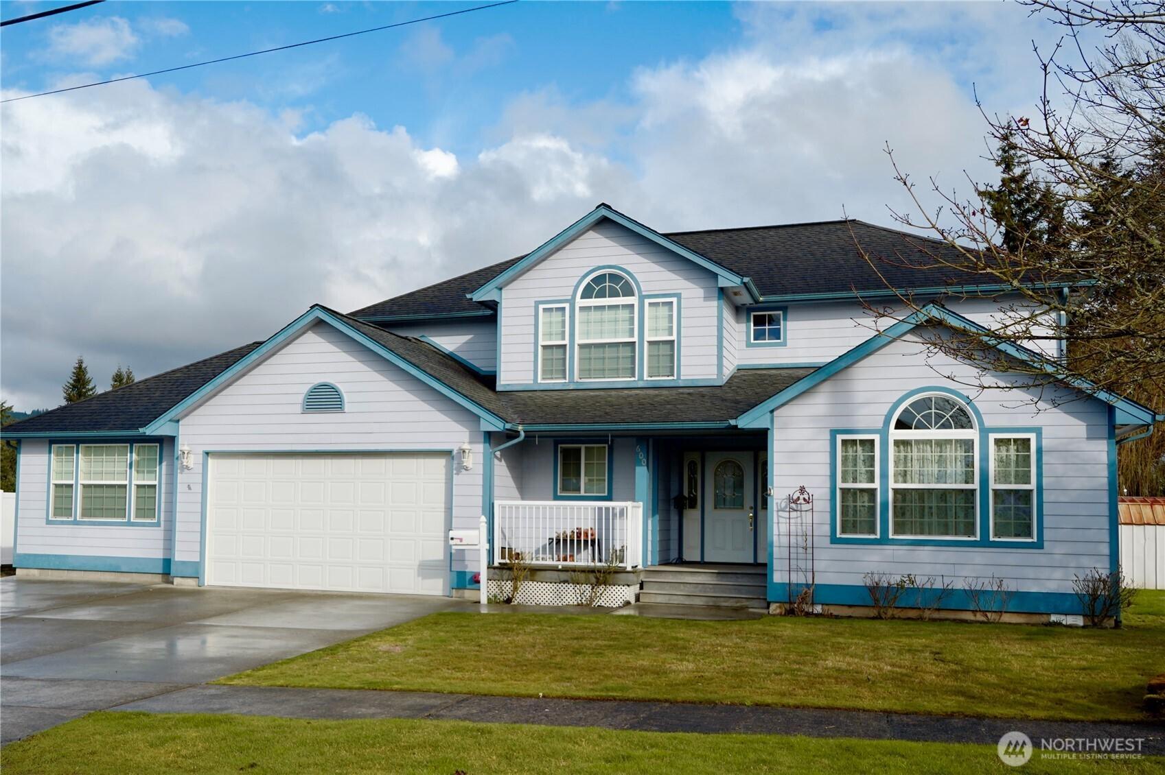 N 10th Ave, Kelso, WA 98626