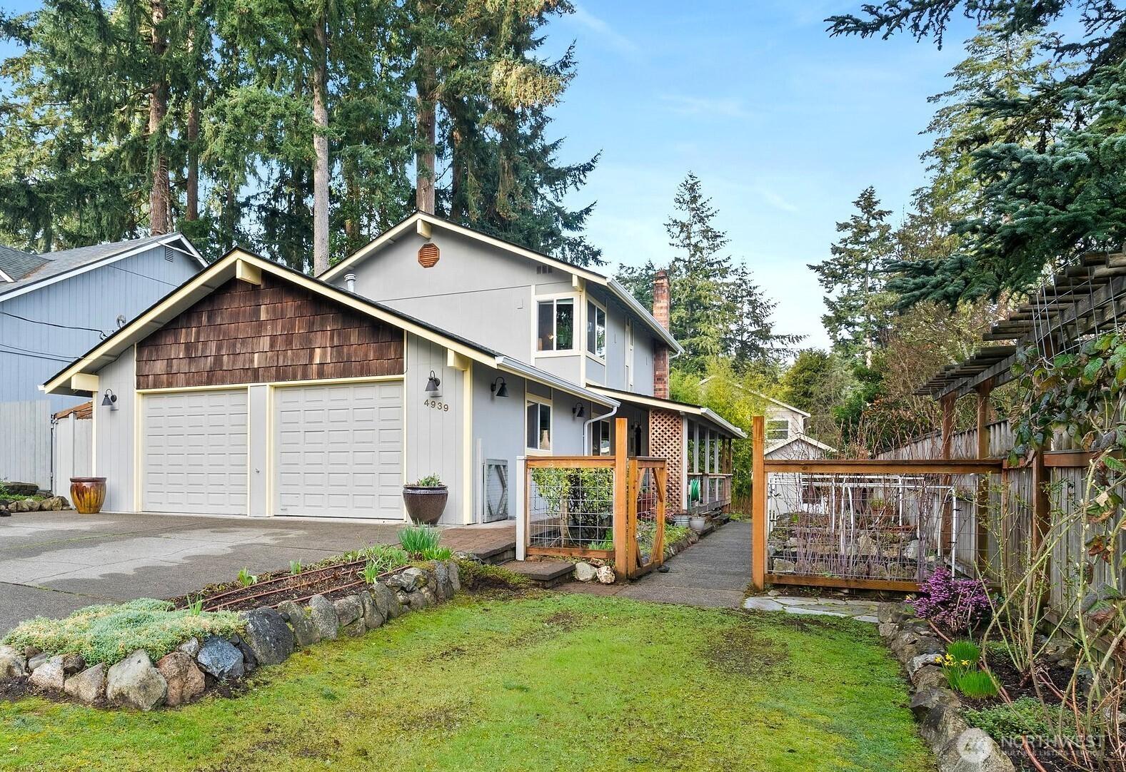 Carole Dr Ne, Olympia, WA 98516