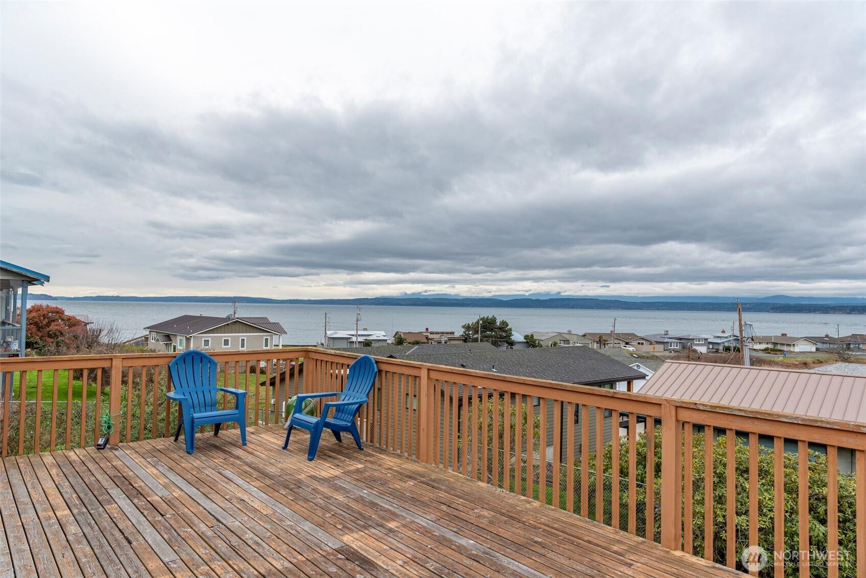 Pointe Pl, Freeland, WA 98249