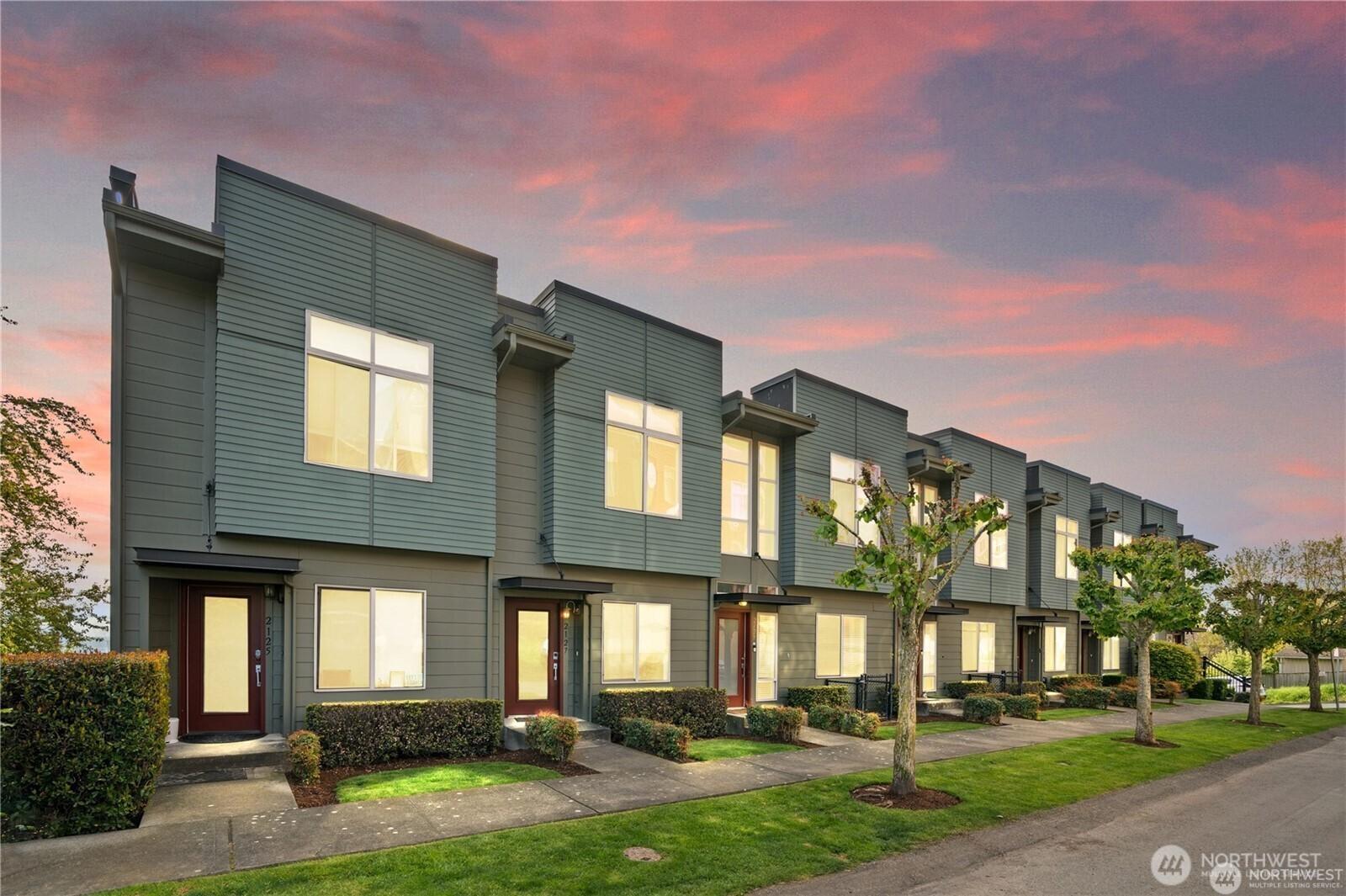 Court G, Tacoma, WA 98405