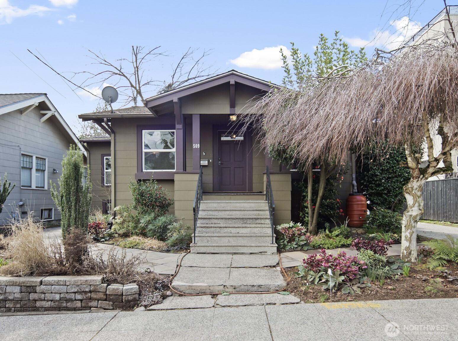 N 47th St, Seattle, WA 98103