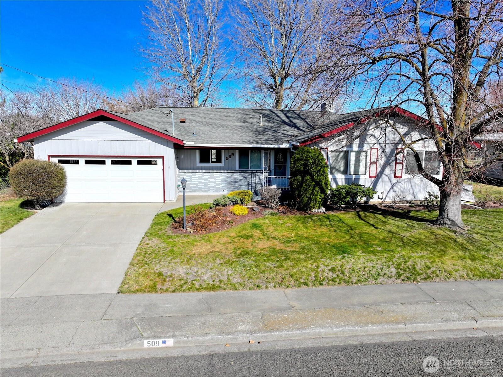 Se 5th St, College Place, WA 99324